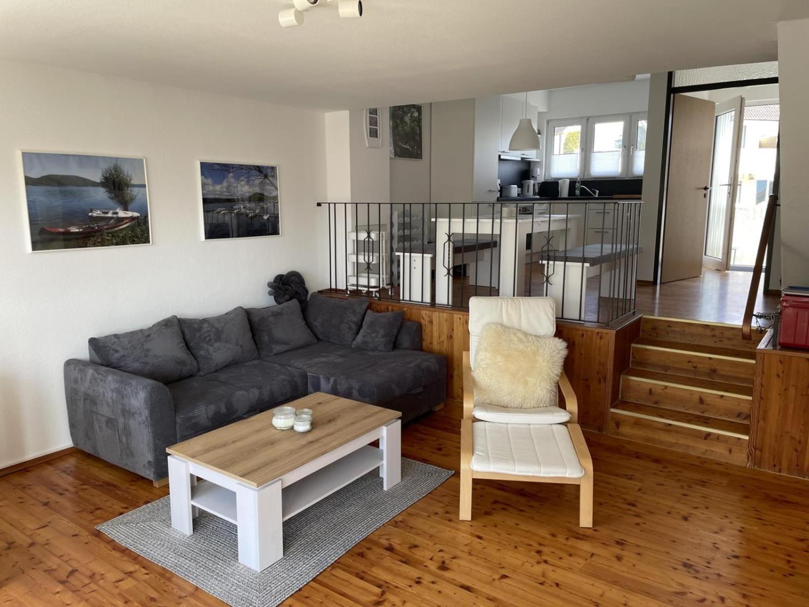 Gemutliche 93M2Fewo Mit 2 Schlafzimmern Und Seitlichem Seeblick Vom Balkon Scheid  Buitenkant foto